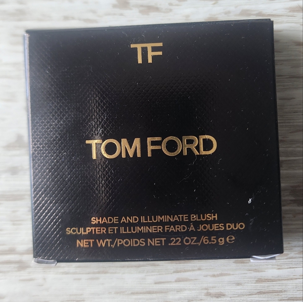 Tom Ford shade and illuminate blush